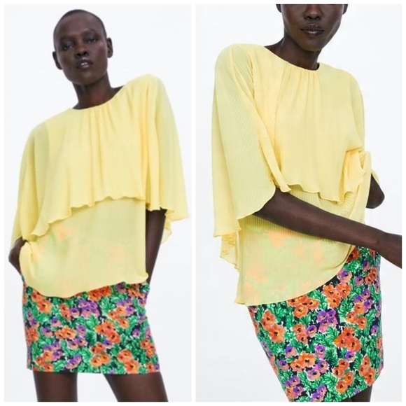 Zara Butter Yellow Accordian Pleated Cape Lightweigh Blouse, Semi Sheer, Size L - Picture 1 of 14